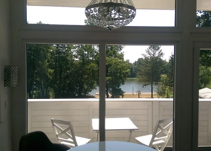 In Sued-waldhanglage Mit Seeblick By Interhome *